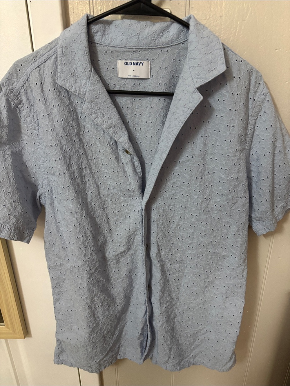 Old Navy Light Blue Eyelet Short-Sleeve Button-Down Shirt